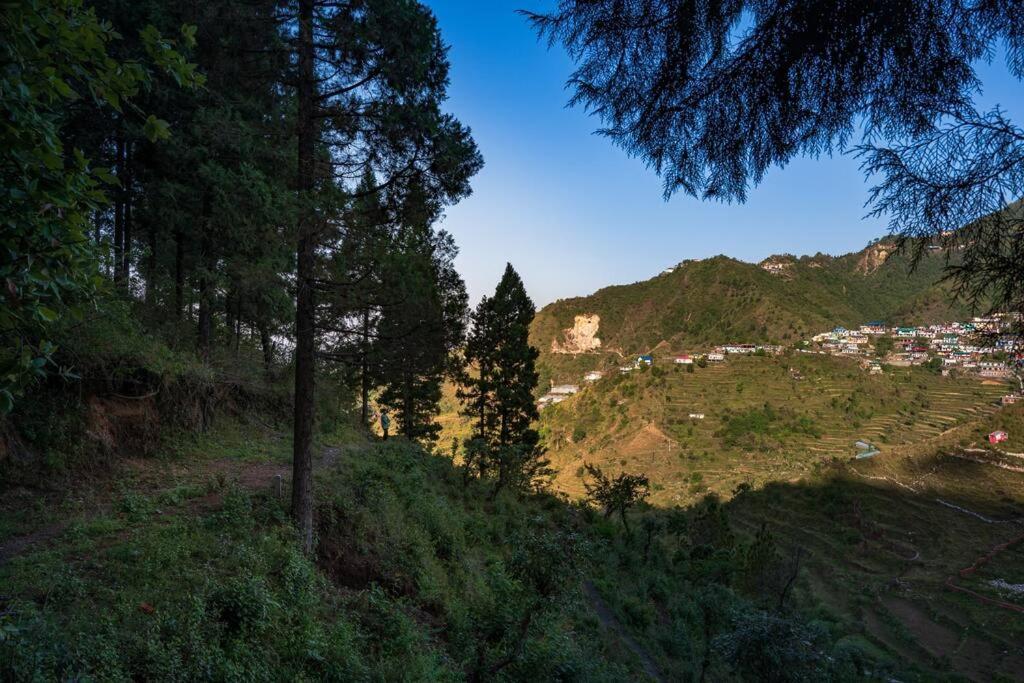 The Hill Story, Entire Chalet, Offbeat,Cozy Mussoorie Dış mekan fotoğraf