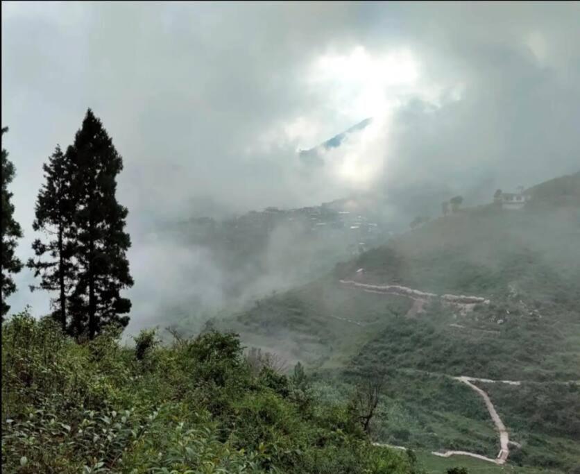 The Hill Story, Entire Chalet, Offbeat,Cozy Mussoorie Dış mekan fotoğraf